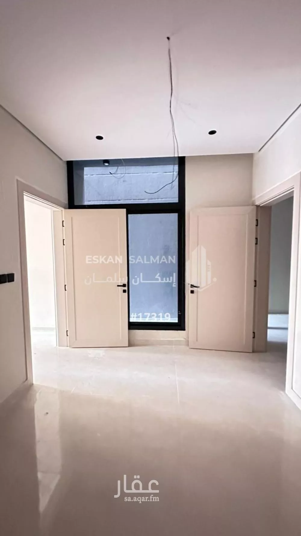 فيلا 6 غرف في العقيق 4