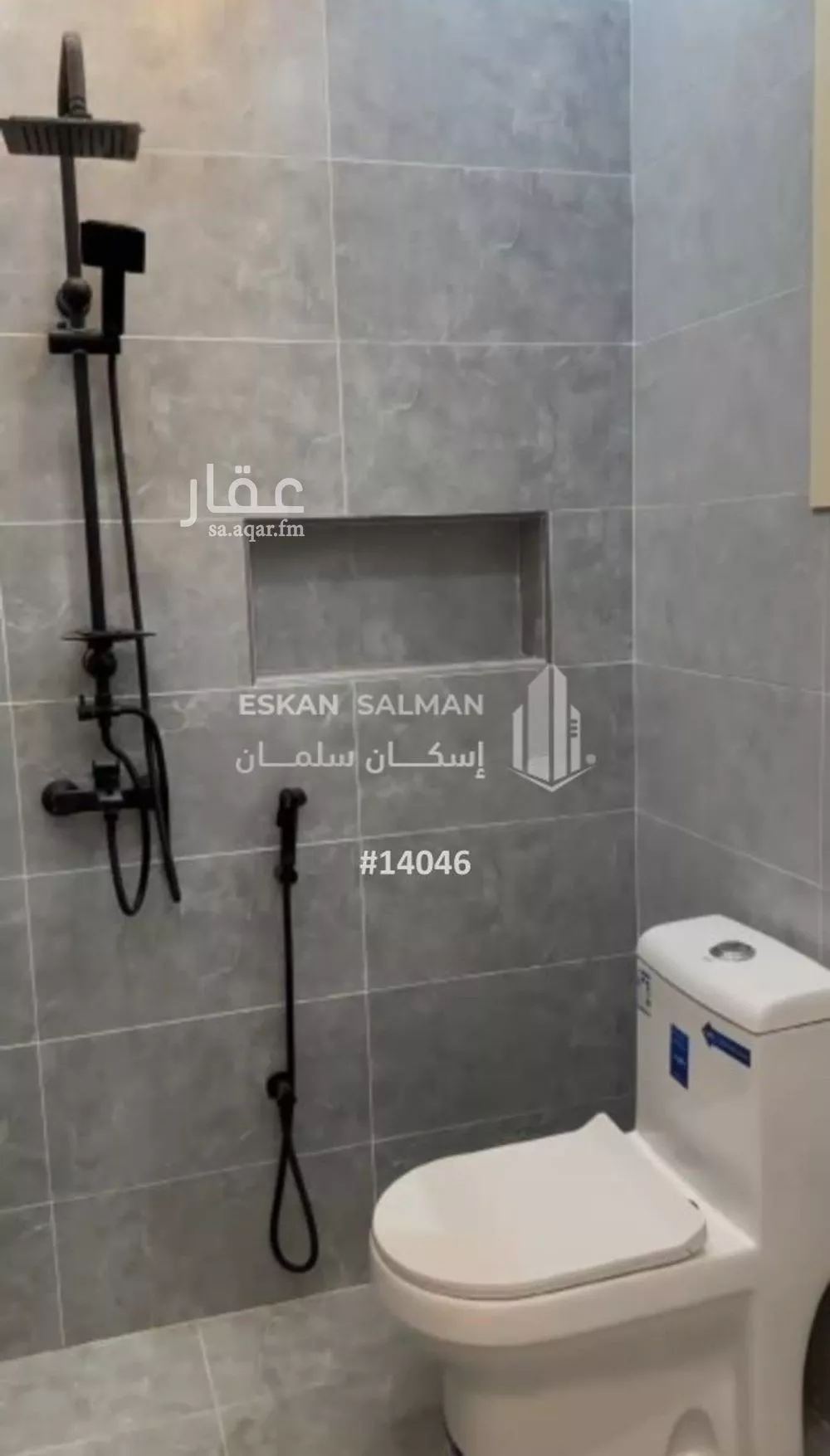 فيلا 7 غرف في الملك فهد 5