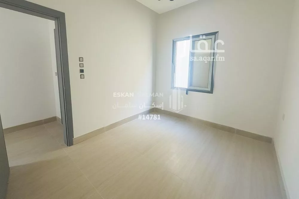 فيلا 5 غرف في ضاحية الملك فهد 3