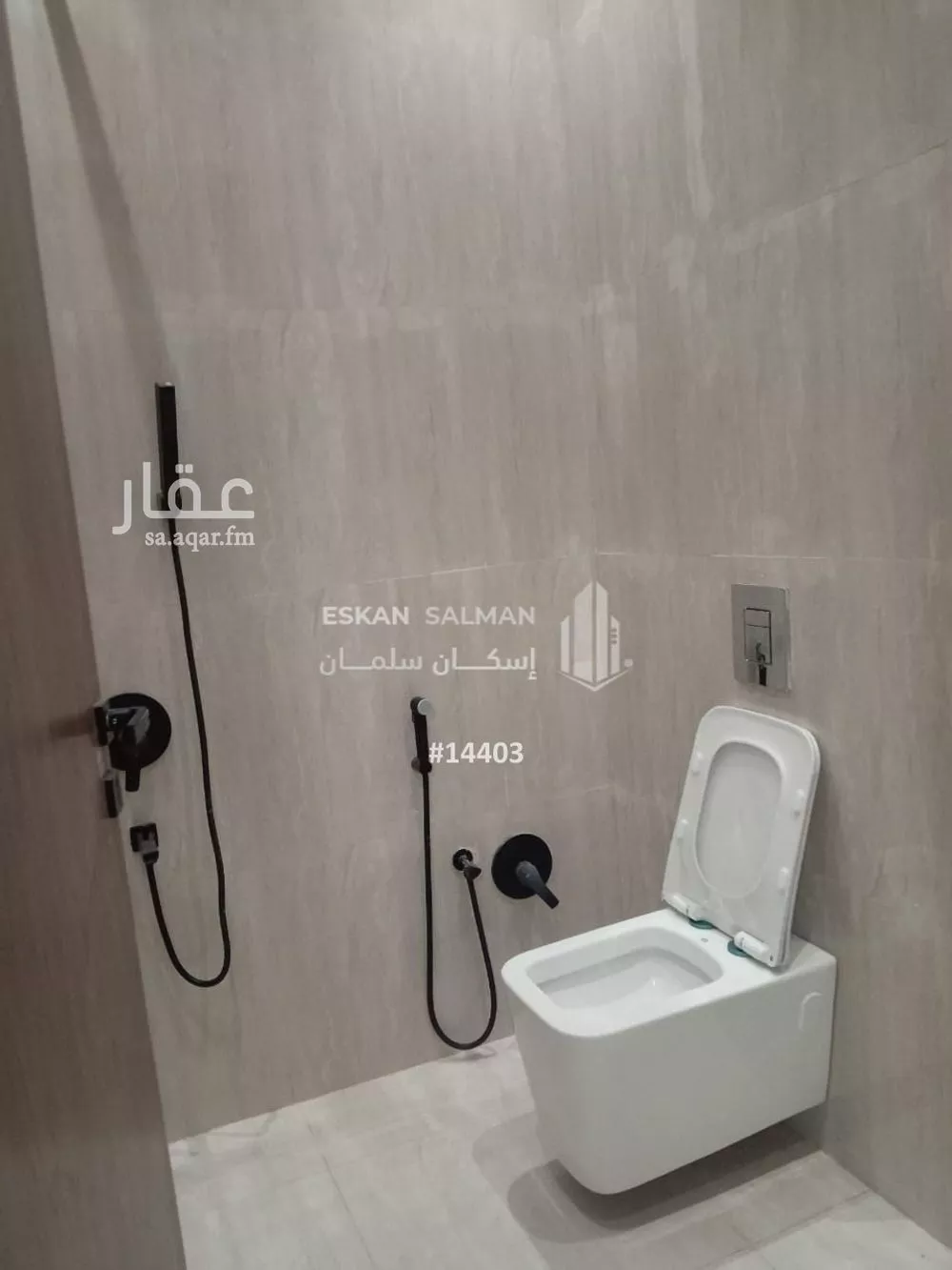 فيلا 10 غرف في الرمال 5