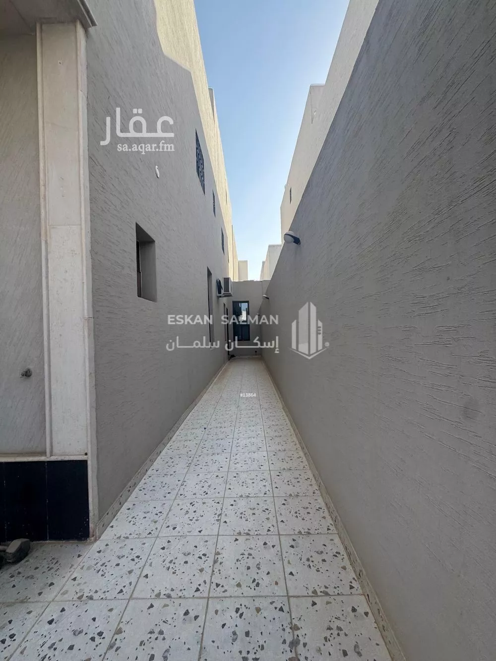 فيلا 9 غرف في الرمال 2