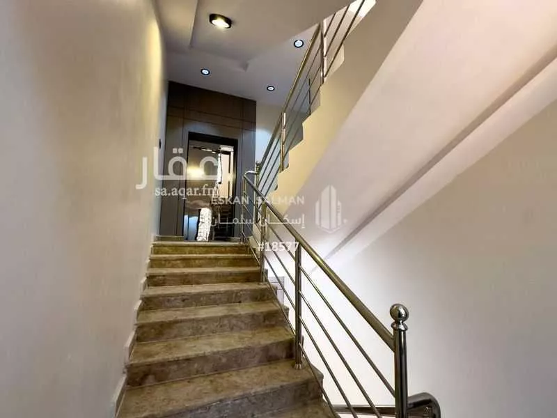 فيلا 8 غرف في ضاحية نمار 5