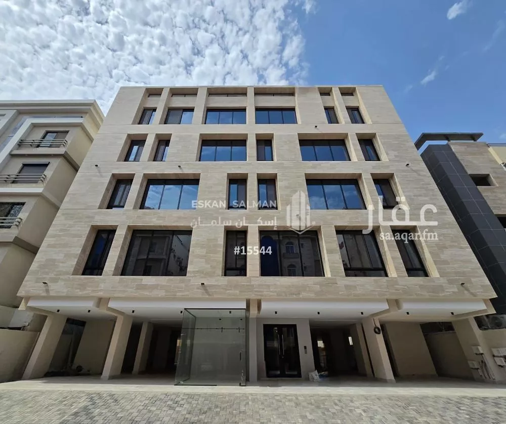 شقة 4 غرف في الزهراء 1