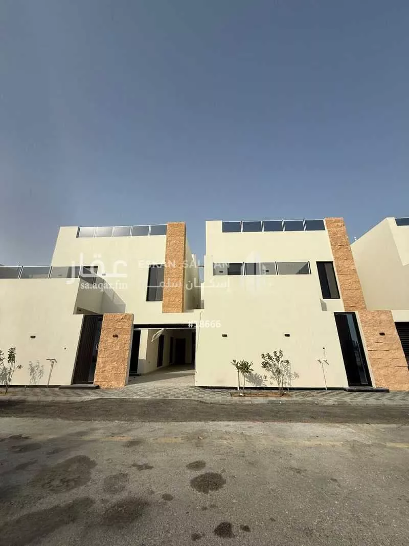 فيلا 8 غرف في الامواج 1