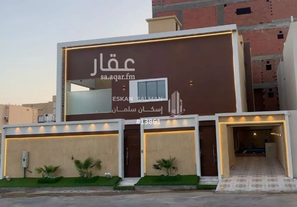 فيلا 8 غرف في الملك فهد 1