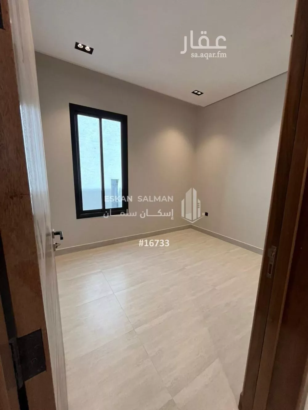 فيلا 9 غرف في الرمال 2