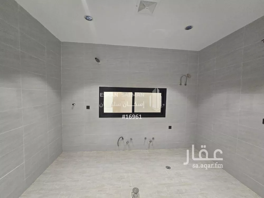 فيلا 6 غرف في الفروسية 3