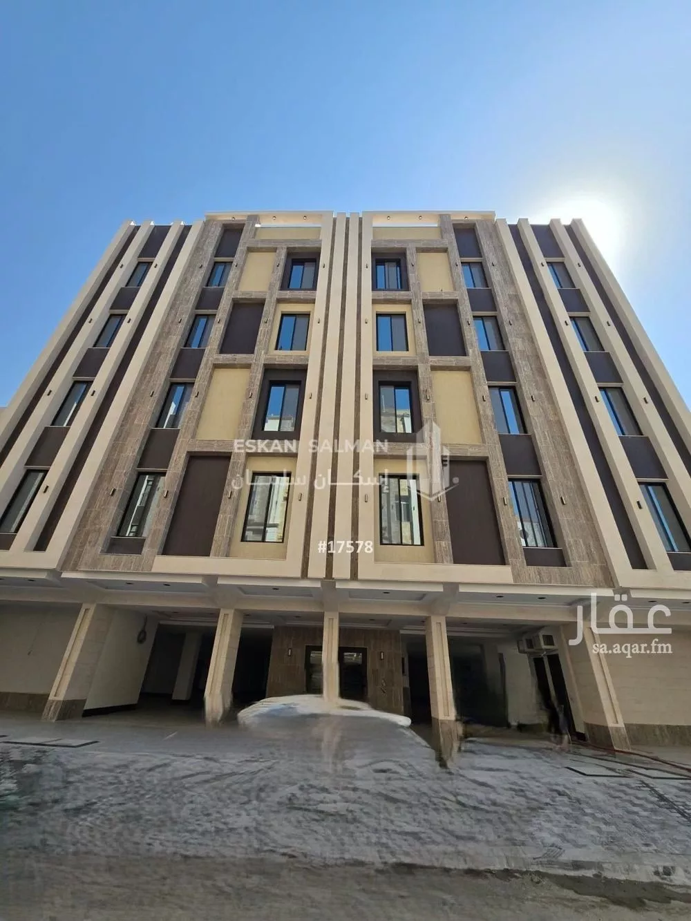 5 bedroom apartment in Al Safa 1