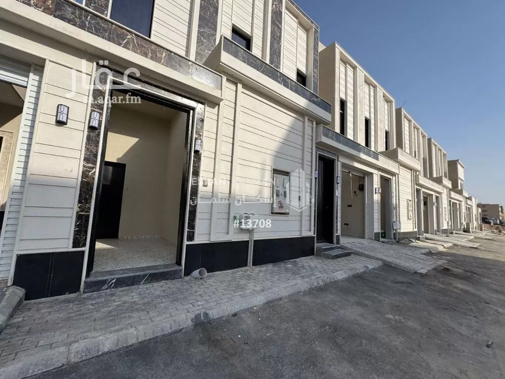 فيلا 10 غرف في النظيم 2