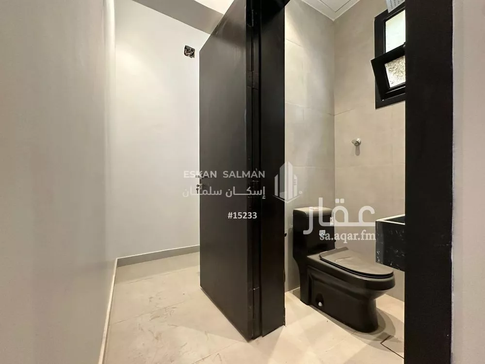 شقة 8 غرف في الجنادرية 3