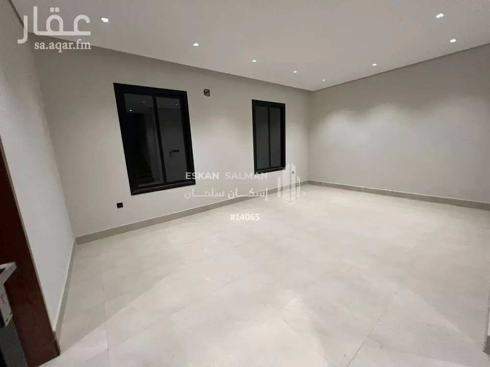 شقة 5 غرف في النظيم 3