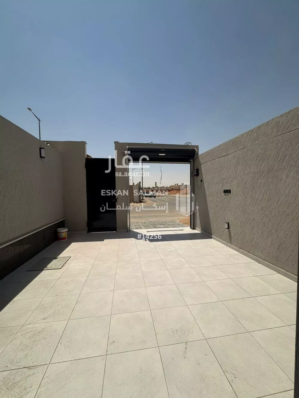 5 bedroom villa in Al Janadriyah 5