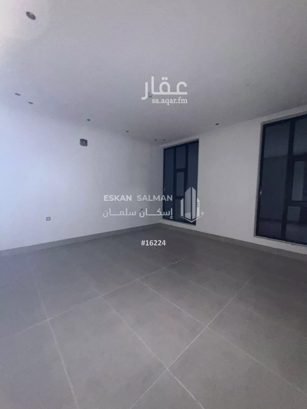 فيلا 12 غرف في الامواج 5