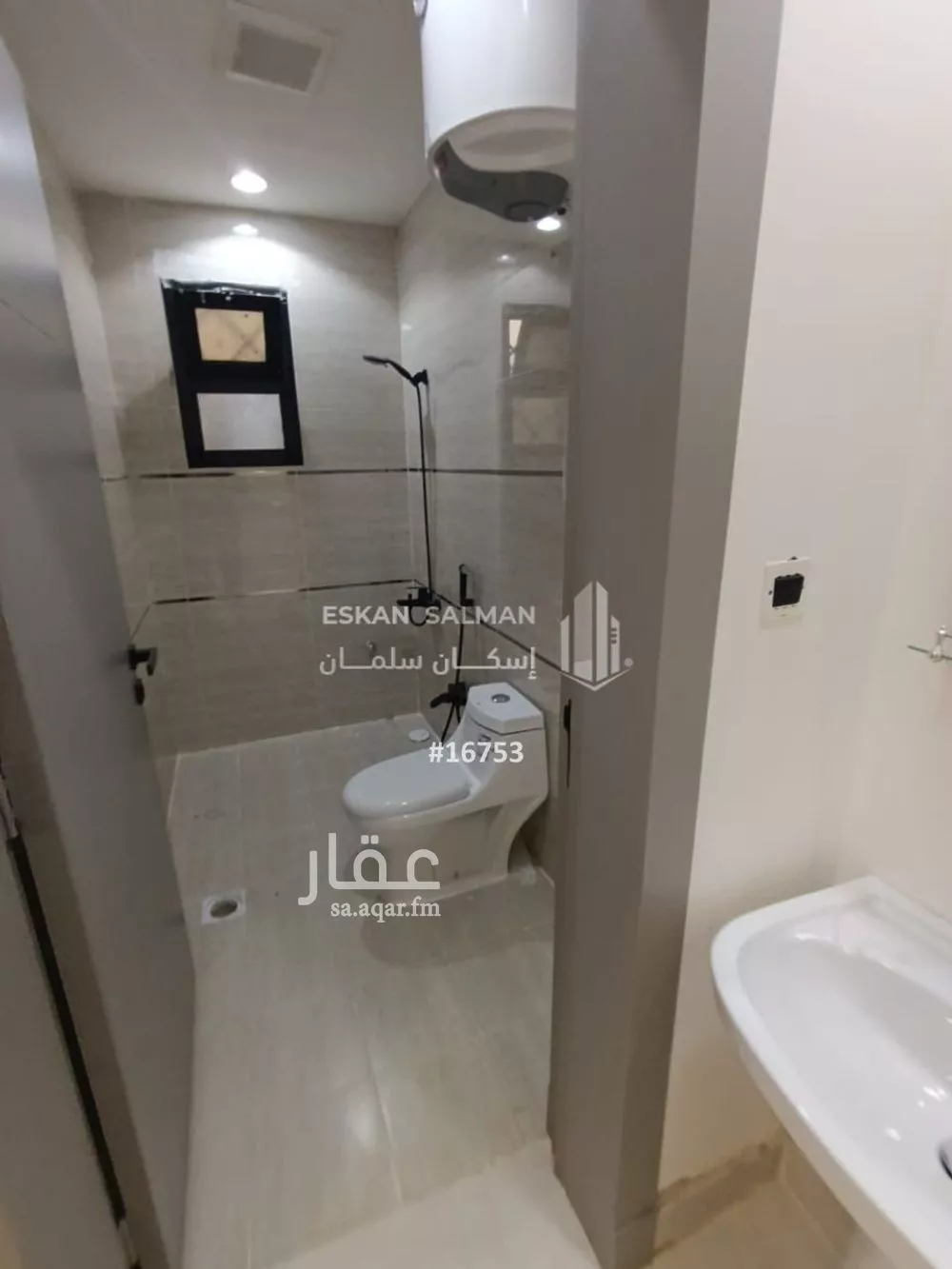 شقة 6 غرف في طيبة 4