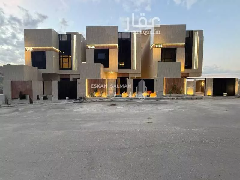 فيلا 8 غرف في العوالي 1