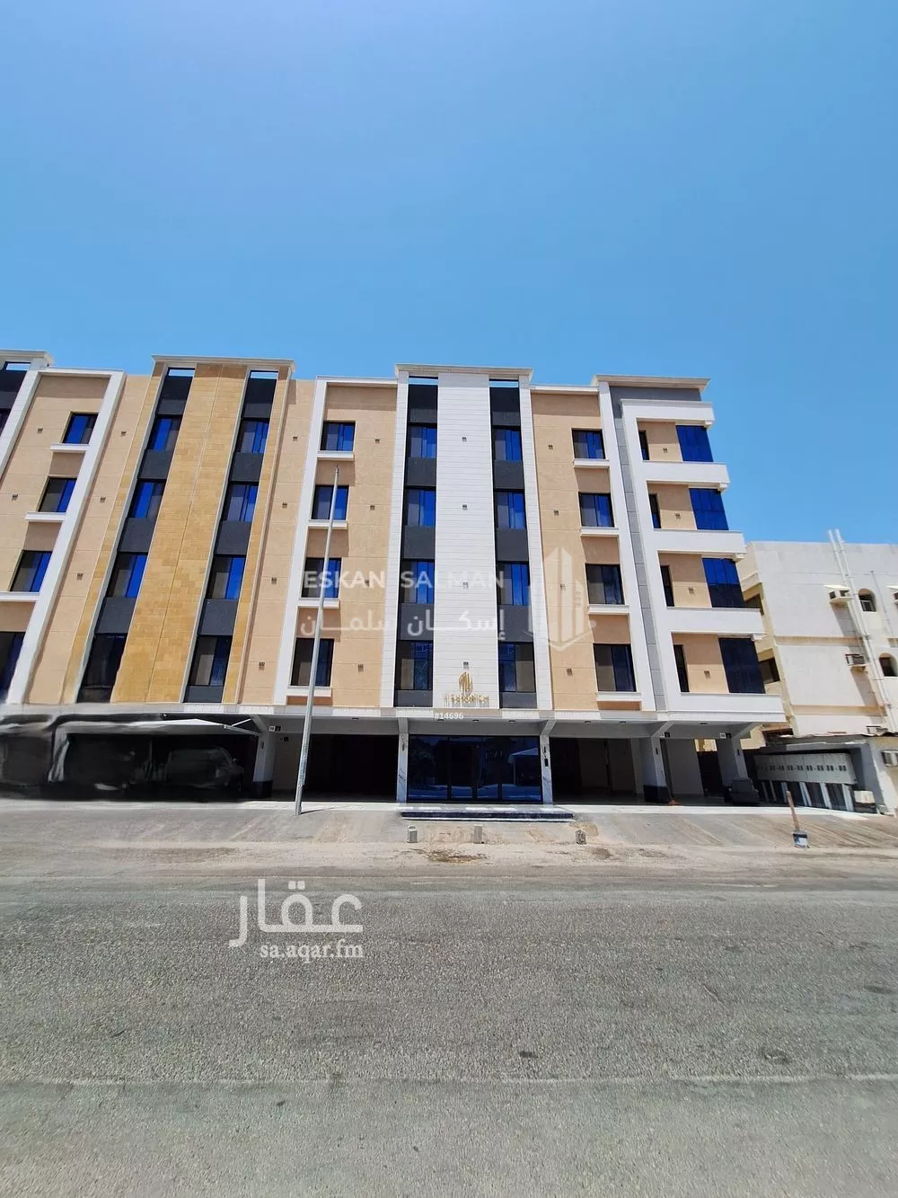 شقة 6 غرف في مشرفة 1