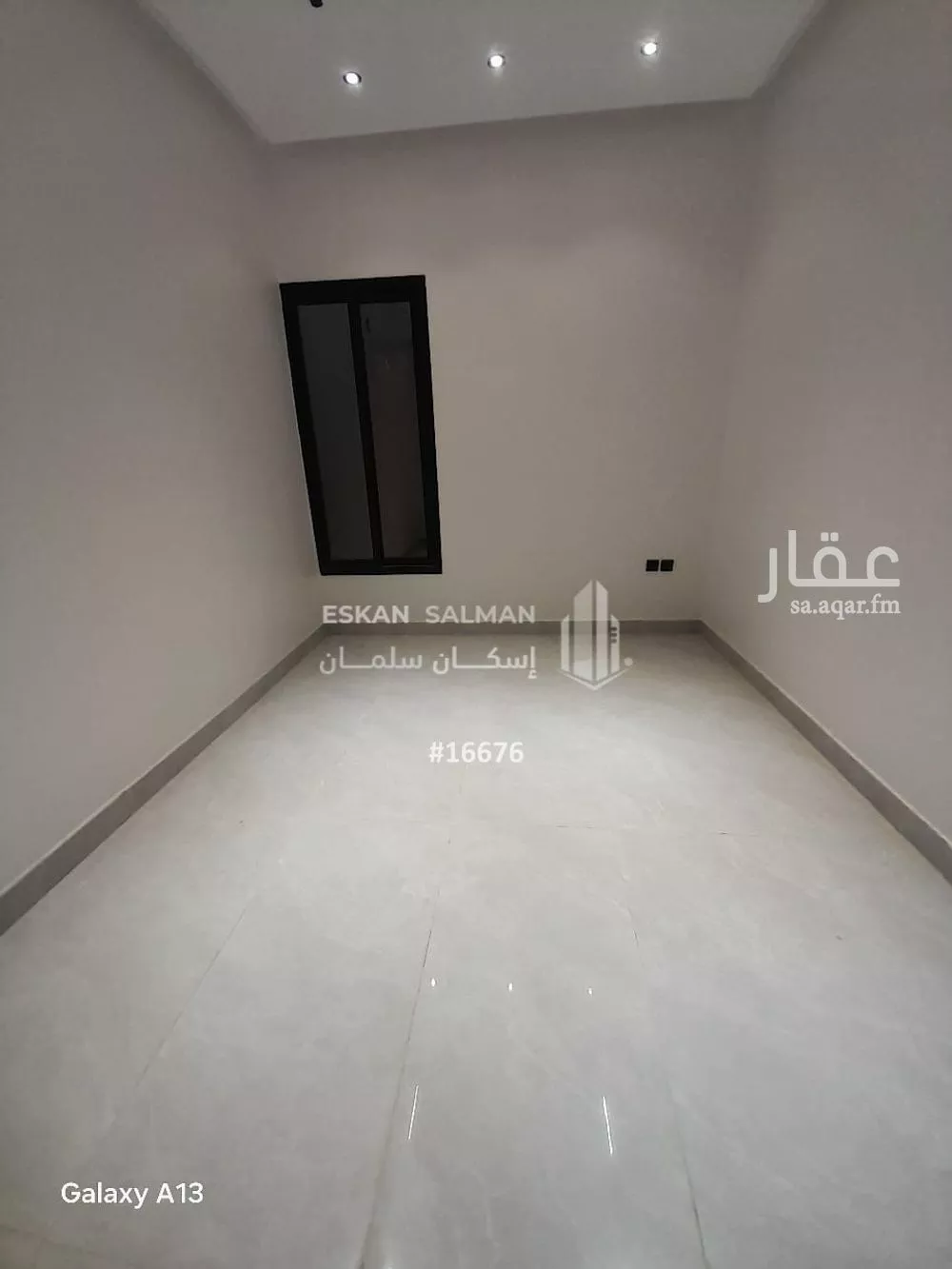 شقة 4 غرف في الرمال 2