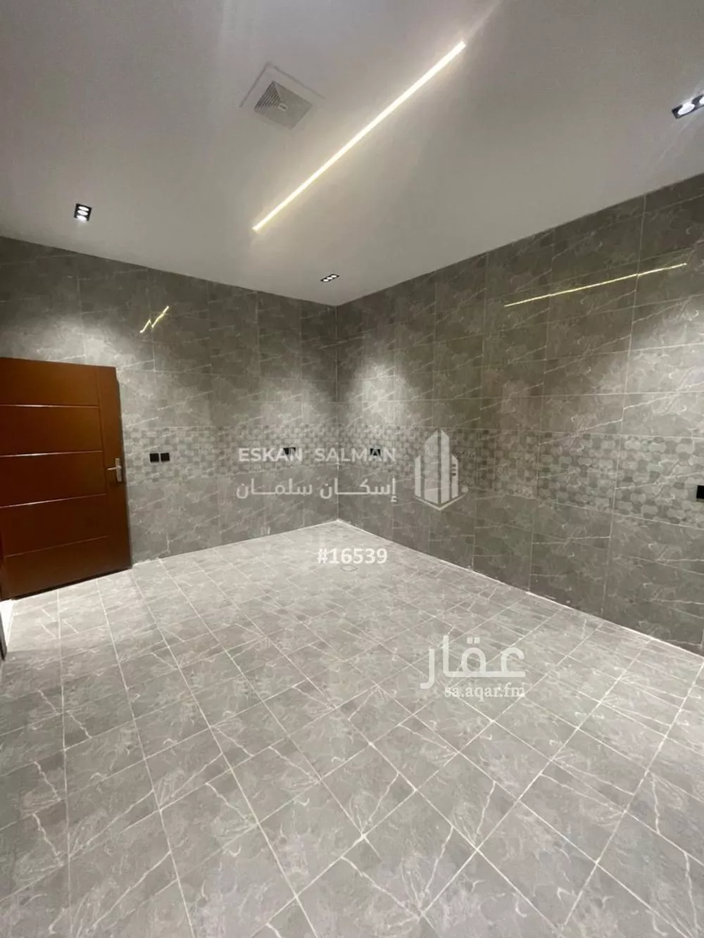 شقة 5 غرف في الرمال 5