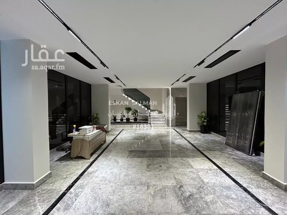 5 bedroom apartment in Al Nahda 5