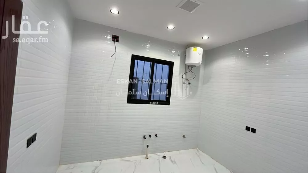 فيلا 10 غرف في طويق 5