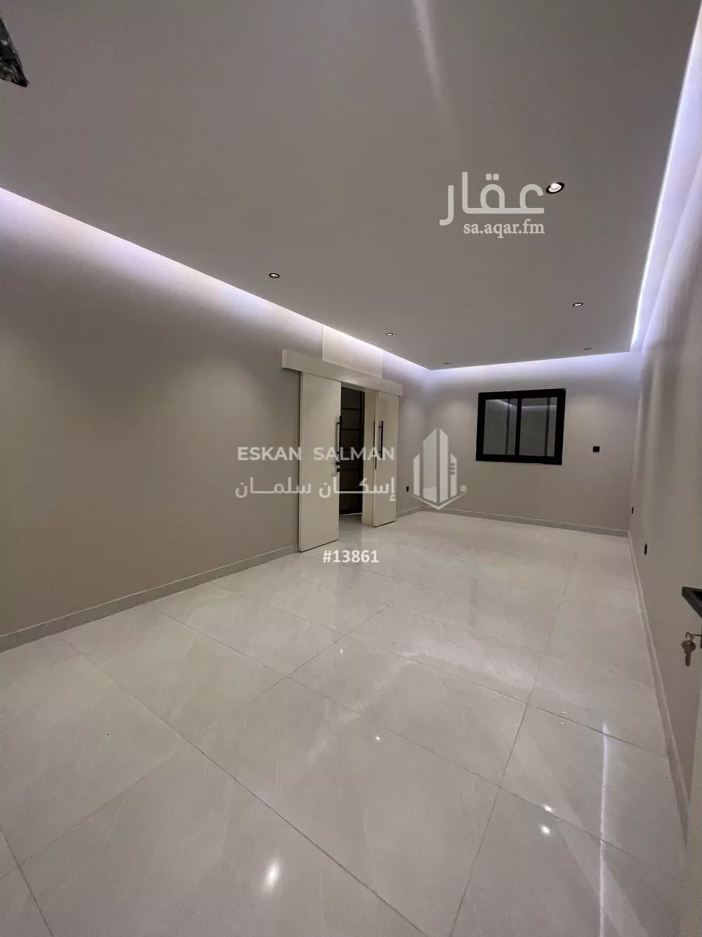 فيلا 8 غرف في الملك فهد 5