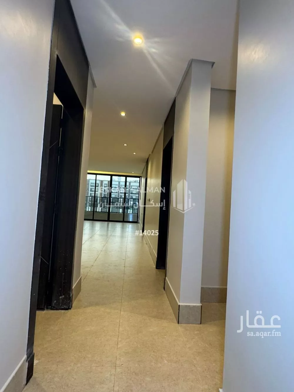 شقة 5 غرف في الحمرا 2