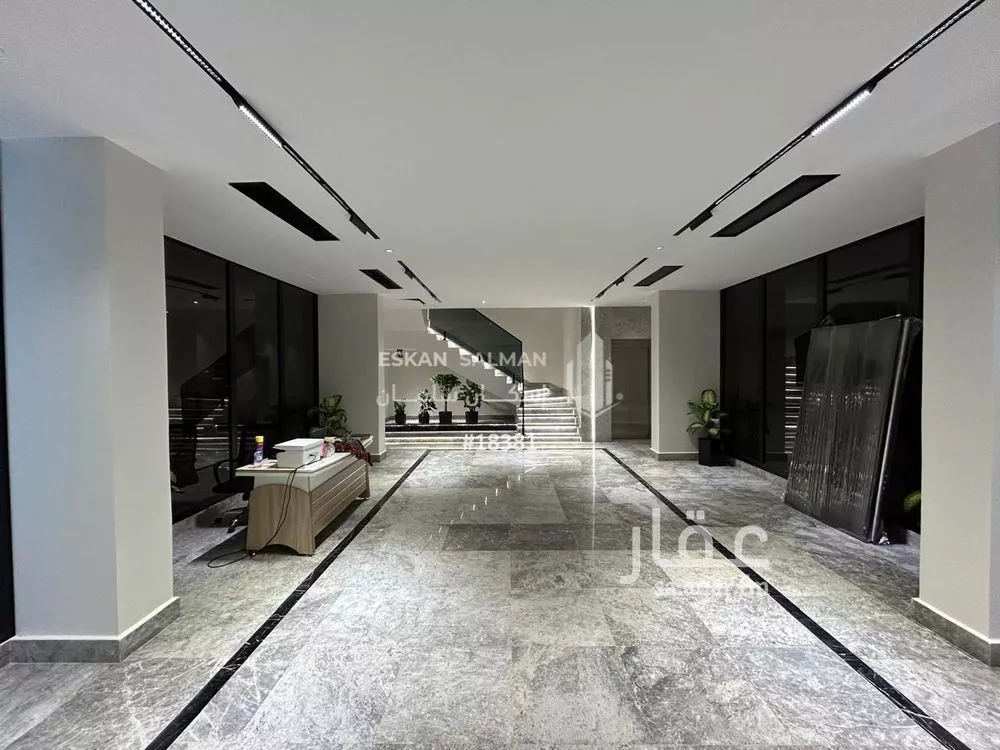 5 bedroom apartment in Al Nahda 3