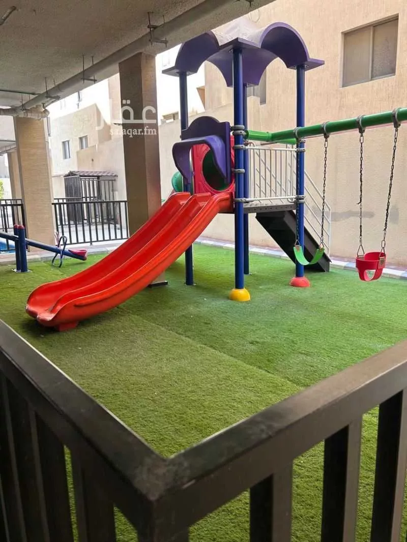 شقة 5 غرف في الحمرا 5