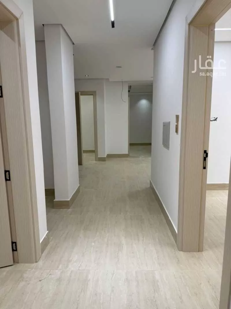 شقة 4 غرف في الحمرا 1