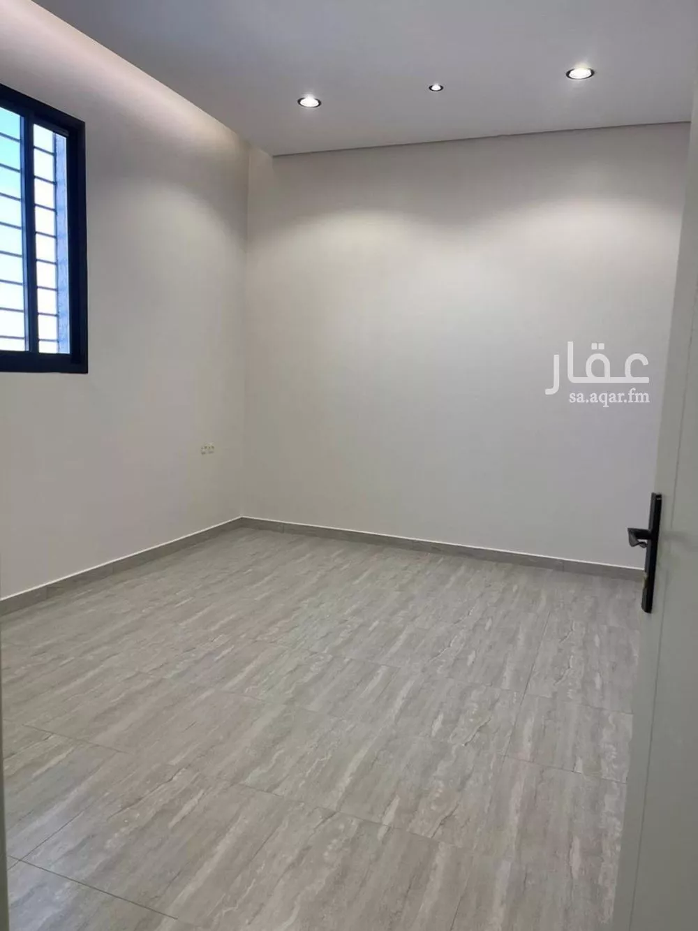 5 bedroom apartment in Tuwaiq 8