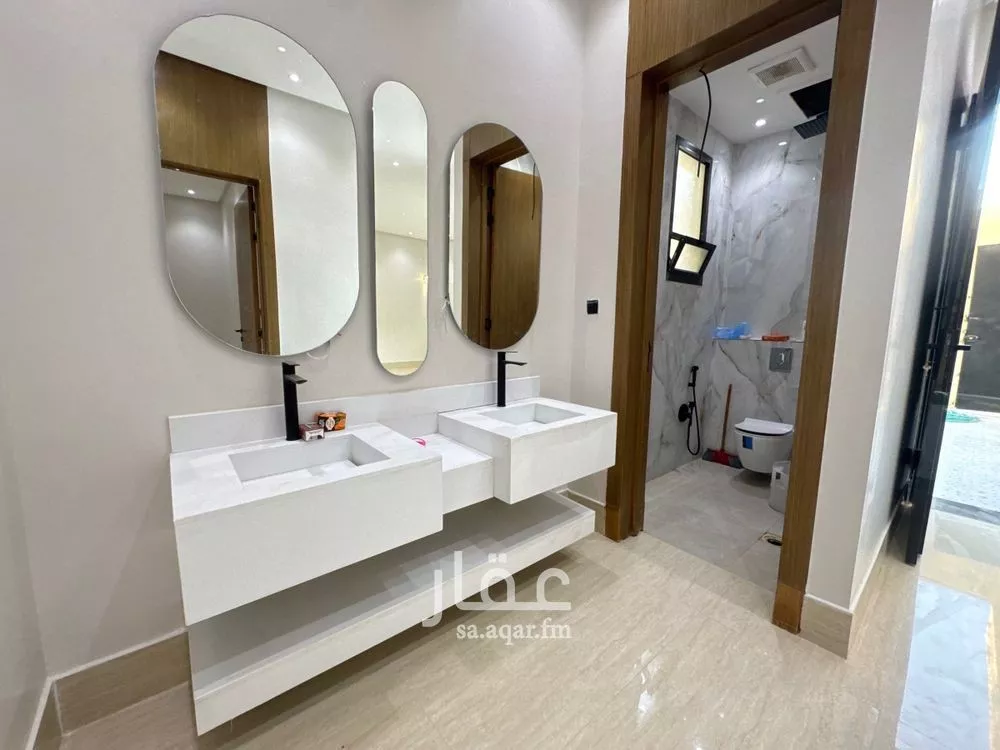 فيلا 6 غرف في المهدية 5