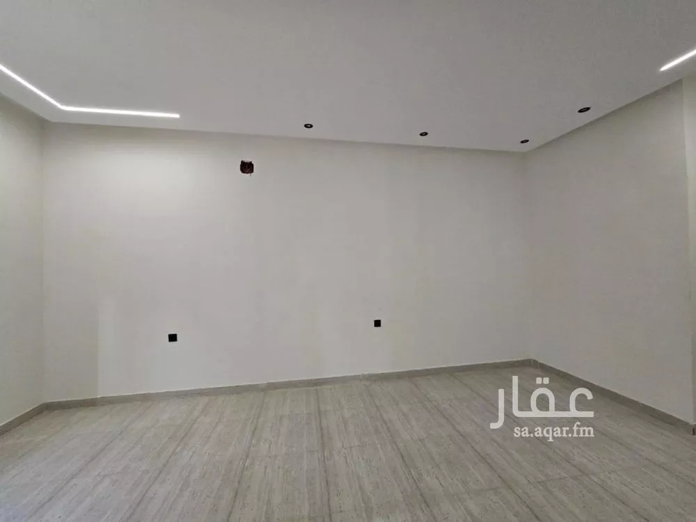 فيلا 5 غرف في طويق 5