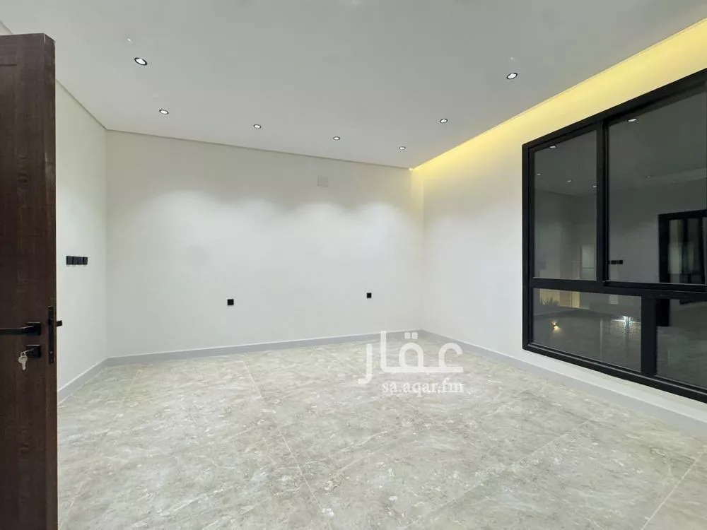 6 bedroom villa in Al Mahdiyyah, Riyadh 19