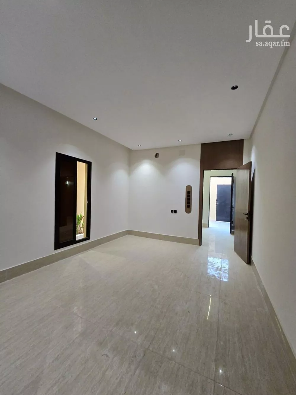 5 bedroom floor in Tuwaiq 3