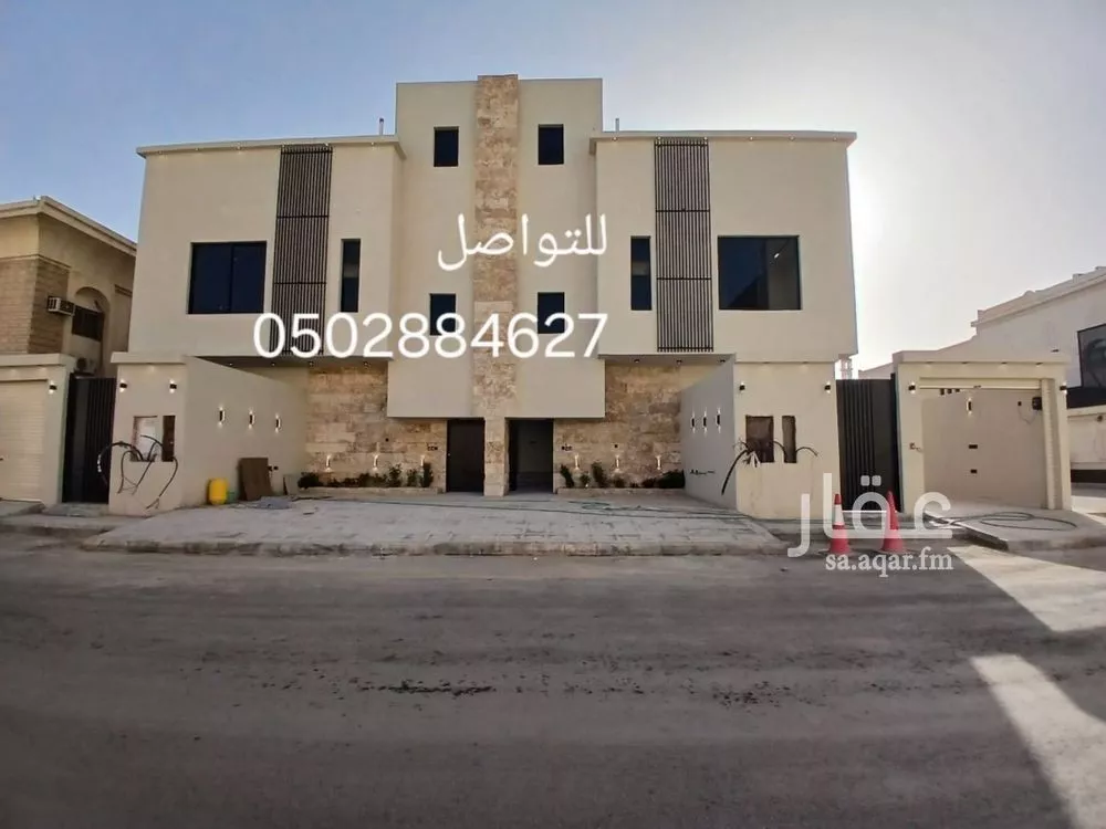 3 bedroom floor in Al Uraija Al Gharbiyah 1