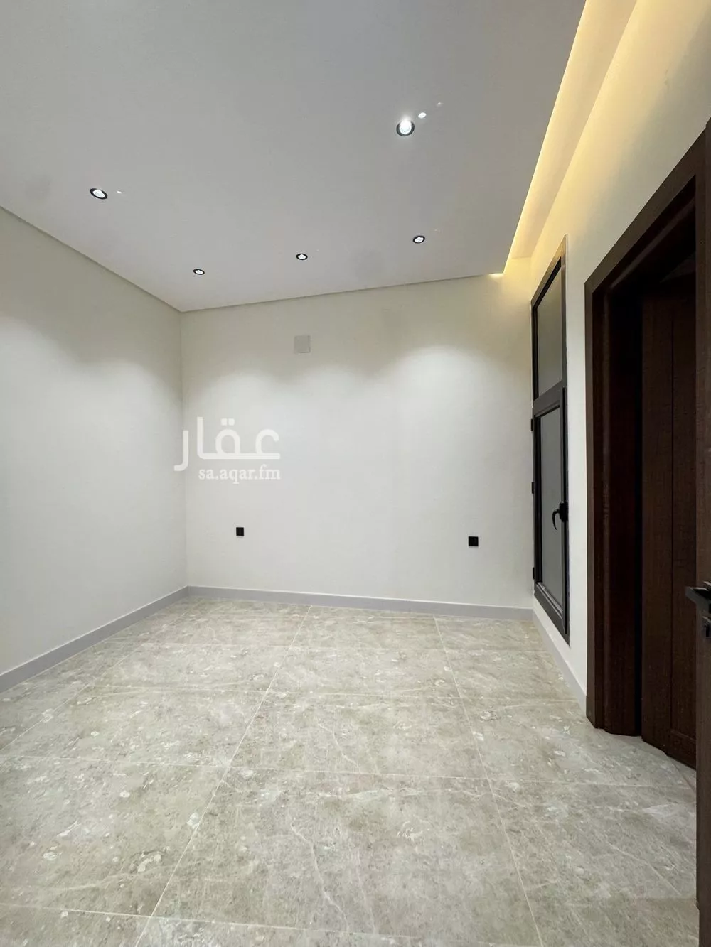 6 bedroom villa in Al Mahdiyyah, Riyadh 17