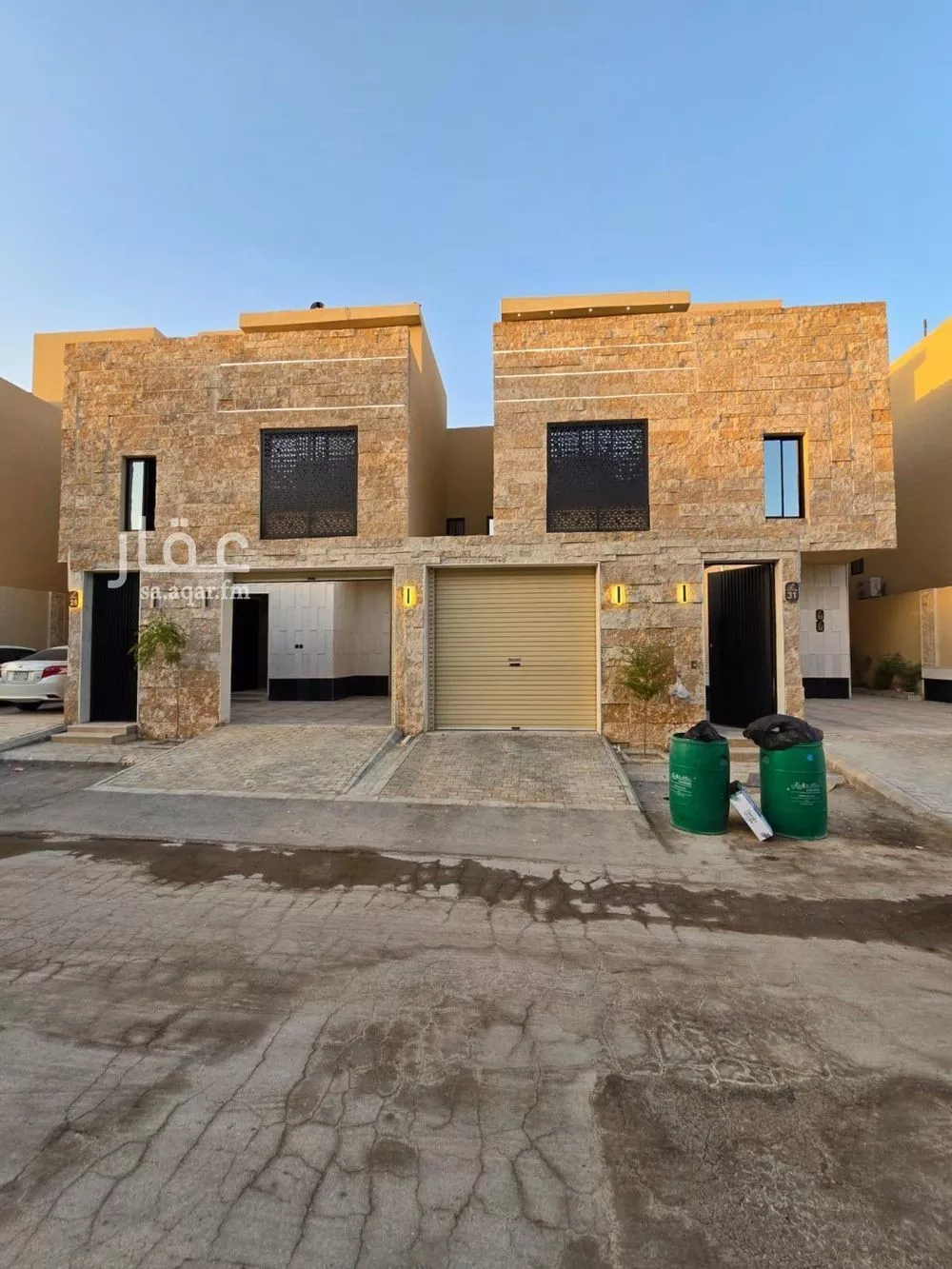 5 bedroom floor in Tuwaiq 1