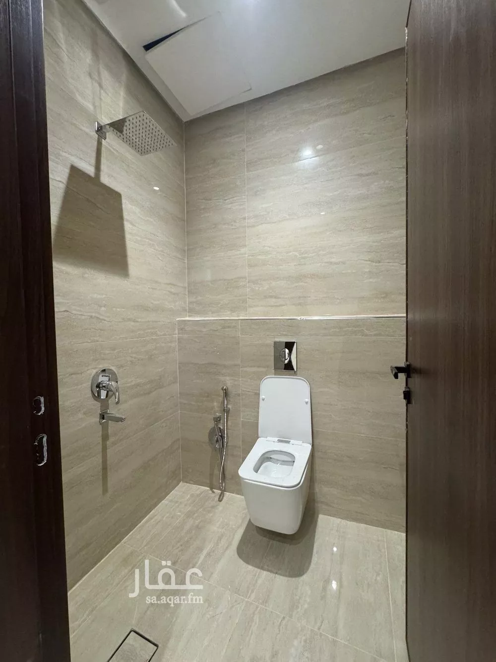 فيلا 6 غرف في المهدية 3