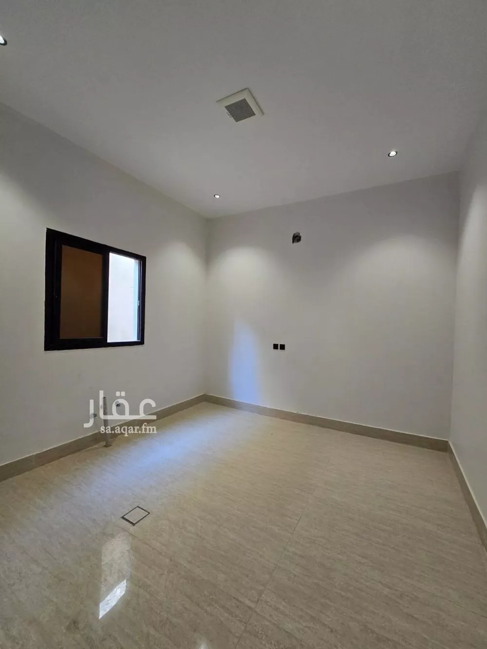 فيلا 5 غرف في طويق 3