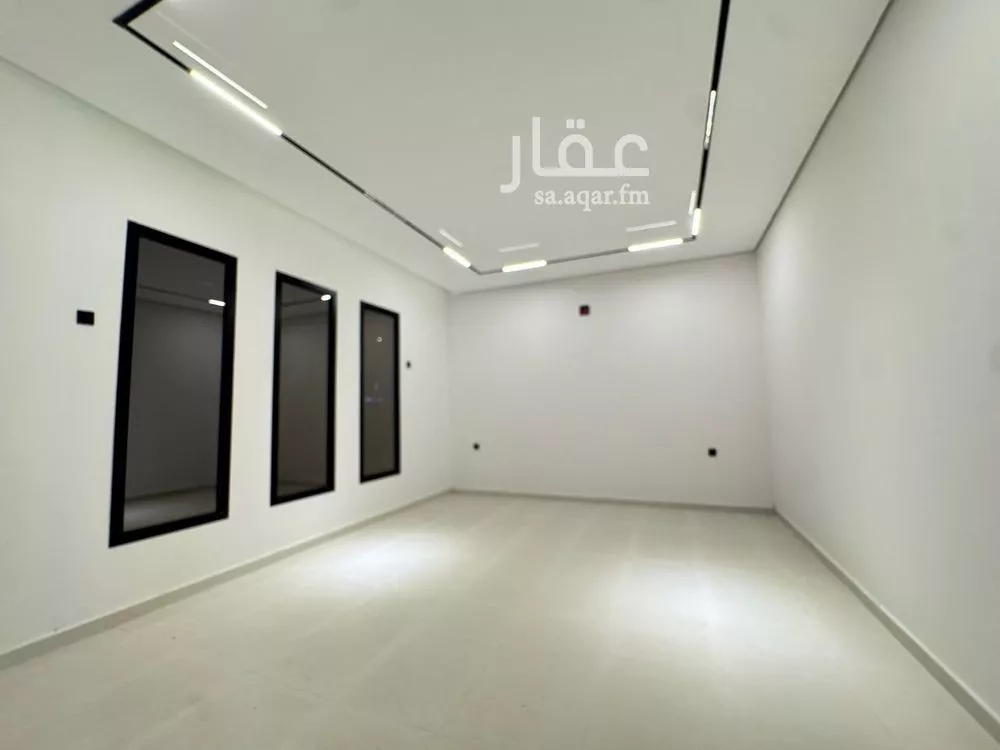 فيلا 6 غرف في ظهرة لبن 4