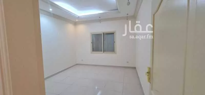 فيلا 4 غرف في الحمراء 5