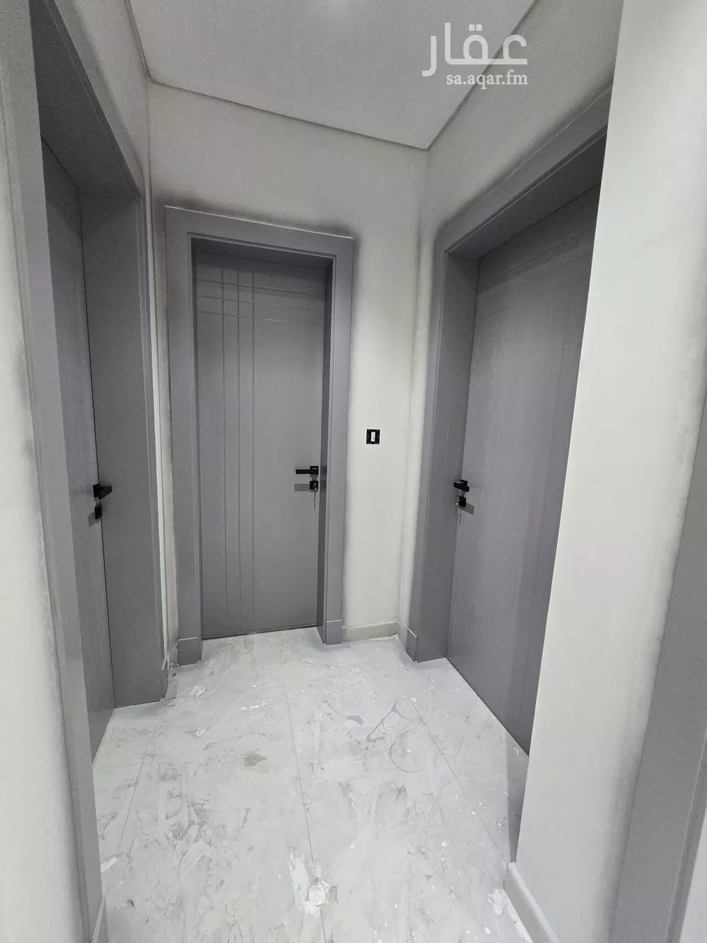 شقة 5 غرف في النزهة 5