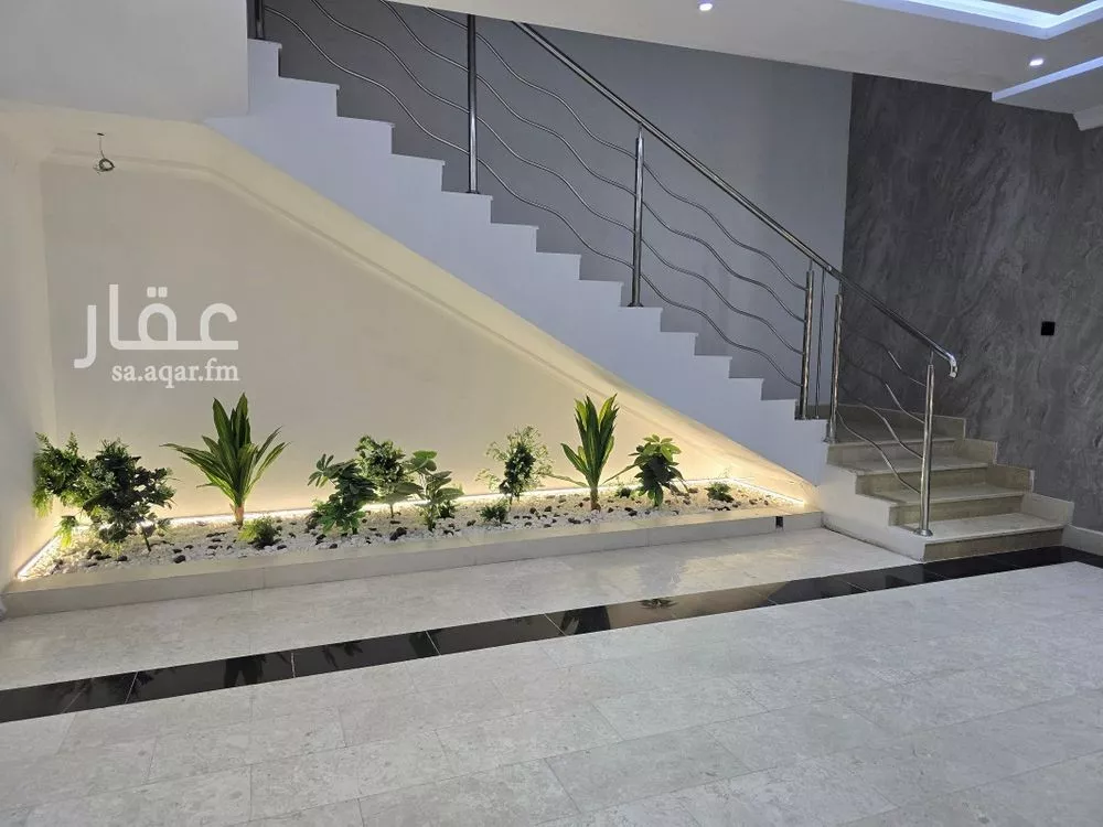 شقة 5 غرف في النزهة 2