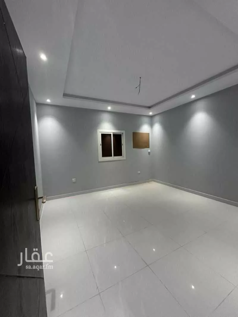 شقة 5 غرف في الريان 2