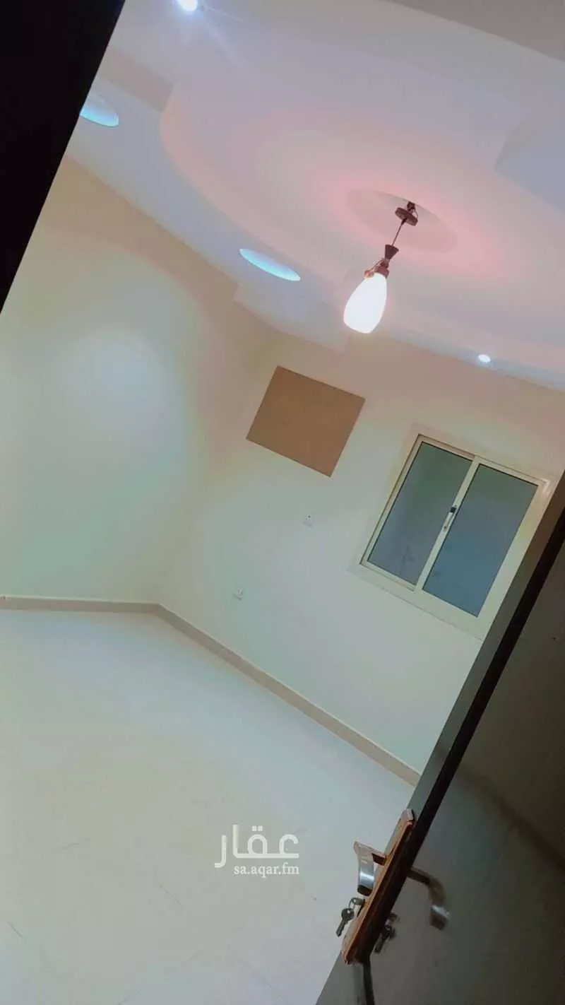 شقة 4 غرف في الريان 3