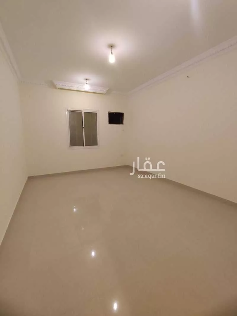 شقة 4 غرف في النزهة 5