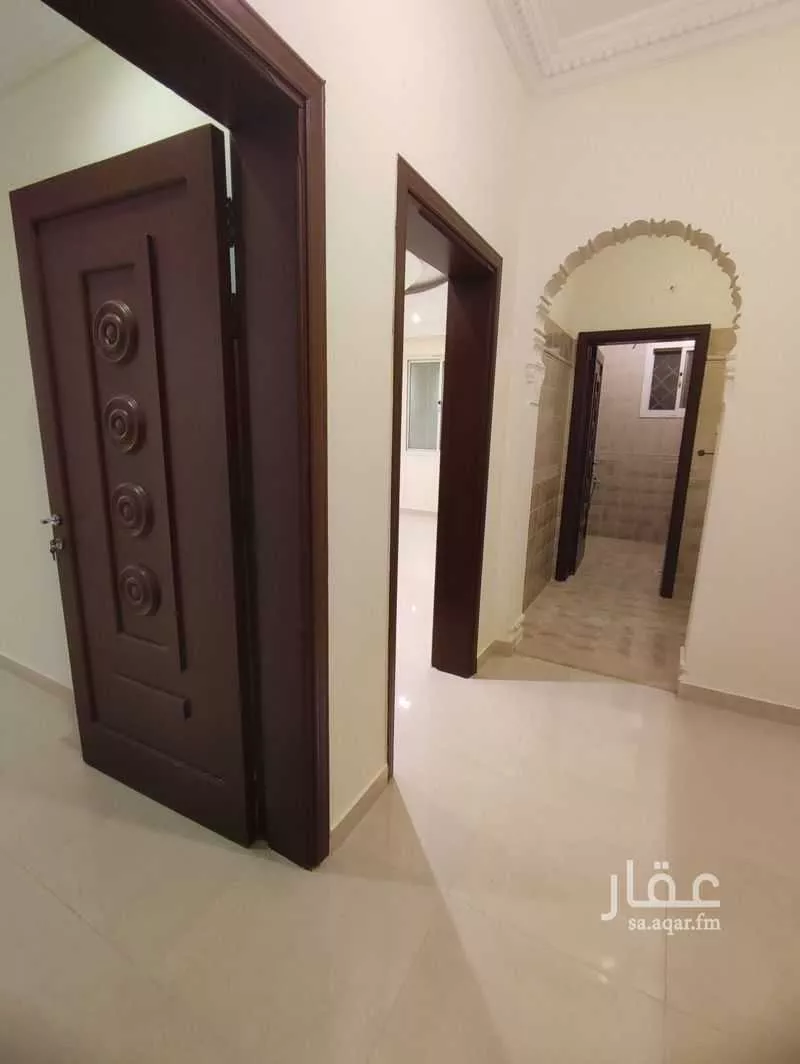 شقة 4 غرف في النزهة 2