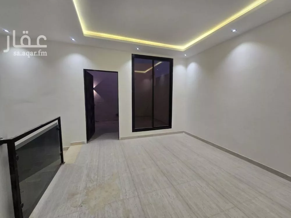 7 bedroom villa in Tuwaiq, Riyadh 11