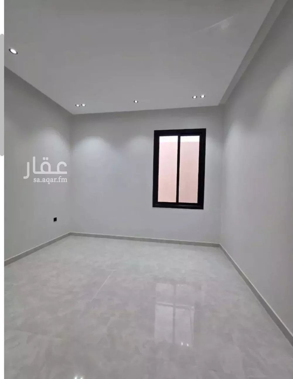 3 bedroom floor in Dahiat Namar 5