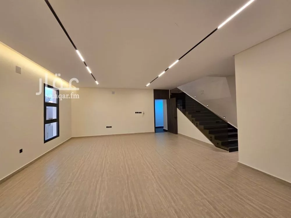 4 bedroom floor in As Suwaidi Al Gharabi 4